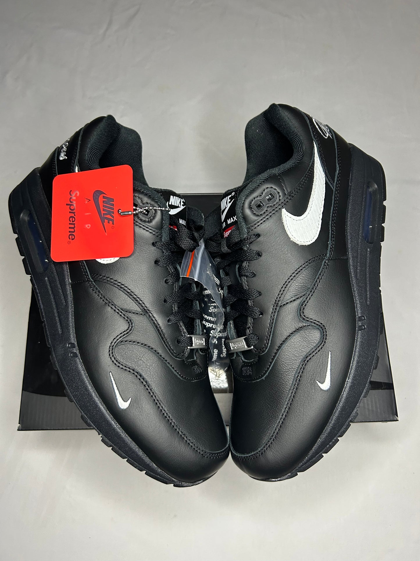 Supreme Air Max 1 Black