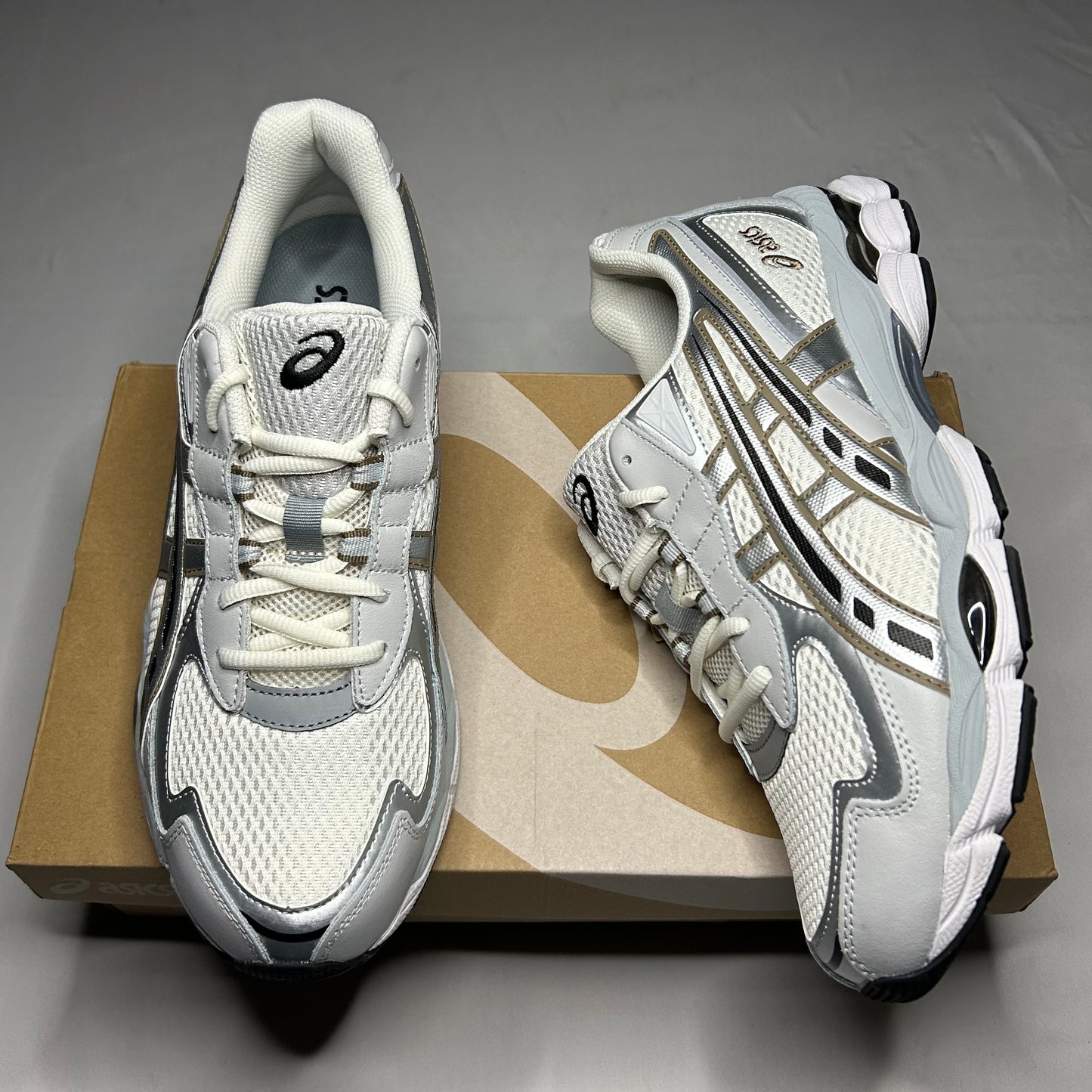 Asics-NYC 2055 Cream / Silver