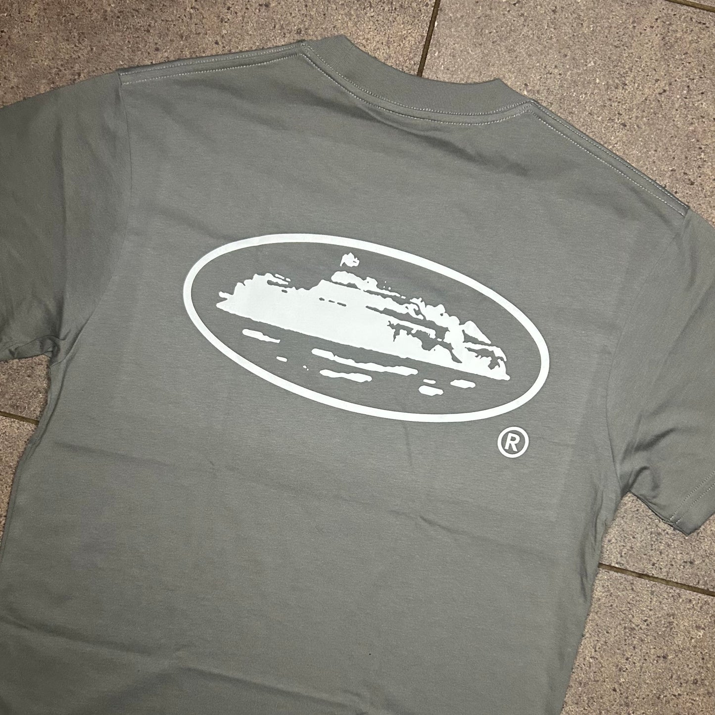 Corteiz OG Island Gully Grey T-shirt