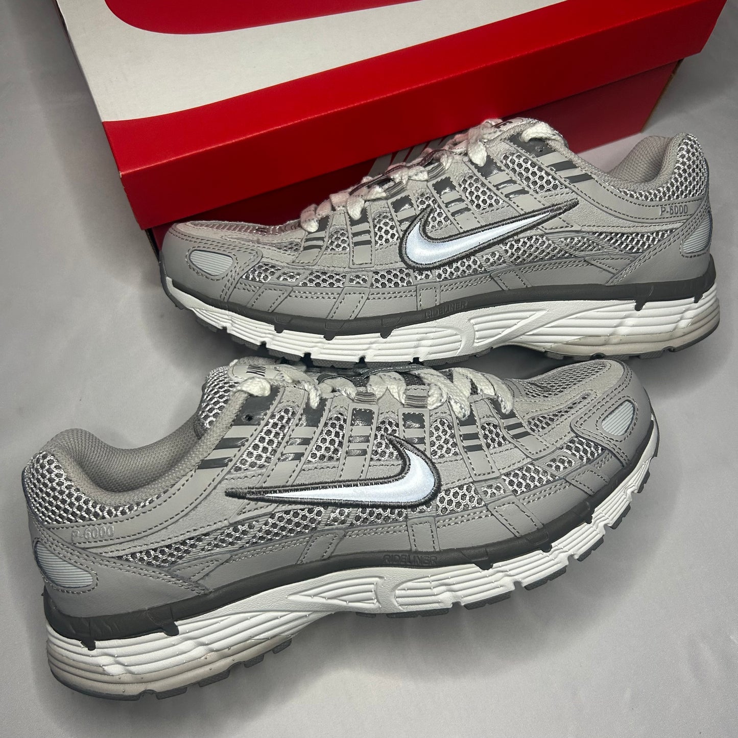 Nike P6000 Silver / White NRG