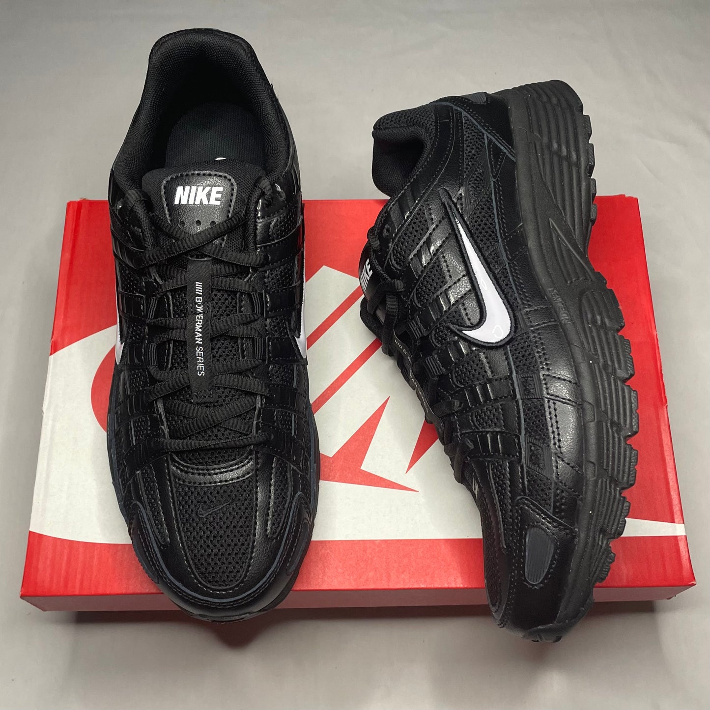 Nike P6000 Black / White